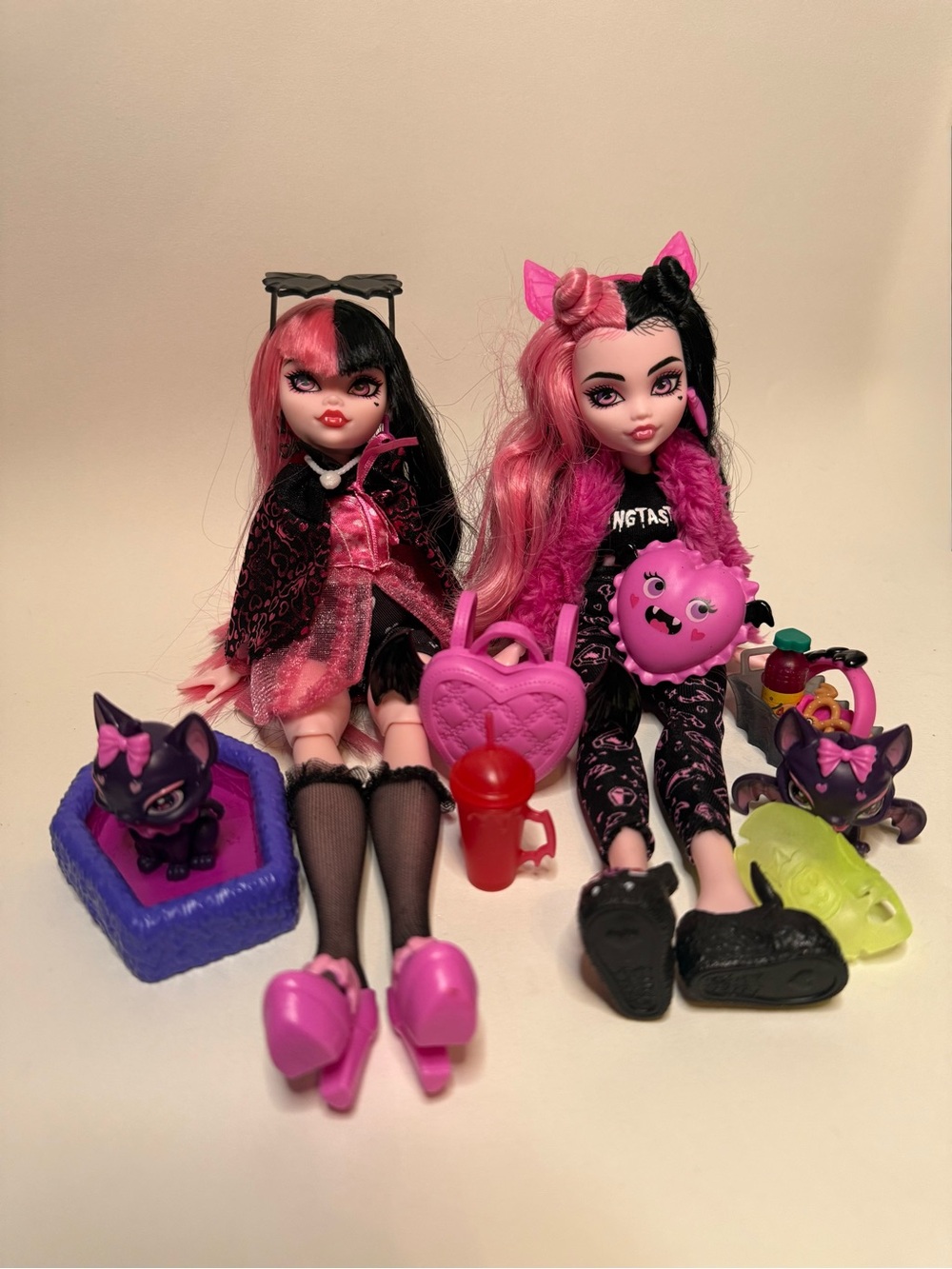 2 Monster High Draculaura Dolls G3